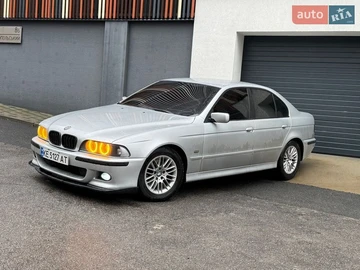Авто BMW 5 Series 2003 № 8639637
