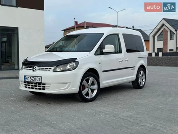 Авто Volkswagen Caddy 2013 № 8640003
