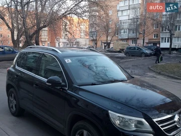Авто Volkswagen Tiguan 2009 № 8640006