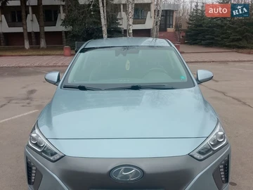 Авто Hyundai Ioniq 2018 № 8640007