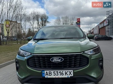 Авто Ford Kuga 2024 № 8640249