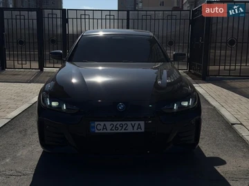 Авто BMW I4 2023 № 8640272