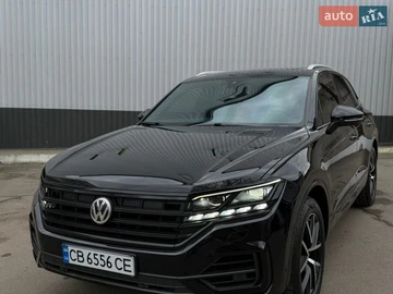 Авто Volkswagen Touareg 2019 № 8640278