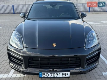 Авто Porsche Cayenne 2018 № 8640284
