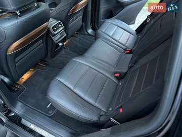 Авто  V 2016 № 8640319