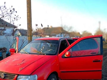 Авто Volkswagen Polo 1999 № 8640322