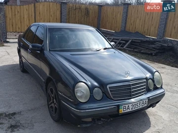 Авто Mercedes E-Class 2002 № 8640359
