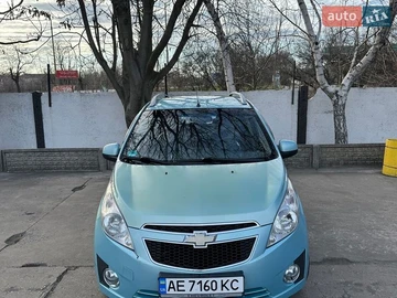 Авто Chevrolet Spark 2010 № 8640581