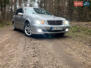 Авто Mercedes C-Class 2003 № 8640584