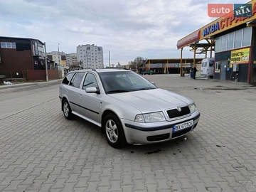 Авто Skoda Octavia 2001 № 8640587