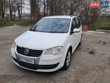 Авто Volkswagen Touran 2007 № 8640614