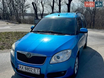 Авто Skoda Roomster 2008 № 8640625