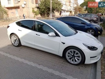 Авто Tesla Model 3 2021 № 8640835