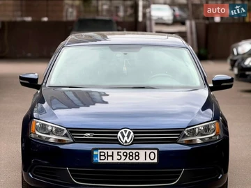 Авто Volkswagen Jetta 2013 № 8640953