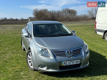 Авто Toyota Avensis 2011 № 8641056