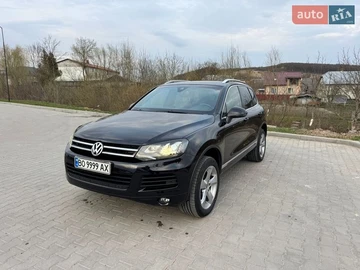 Авто Volkswagen Touareg 2010 № 8641134