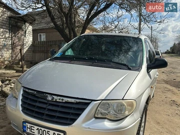 Авто Chrysler Grand Voyager 2005 № 8641140
