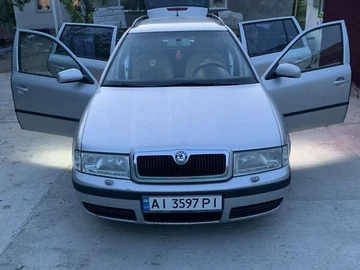 Авто Skoda Octavia 2002 № 8641395