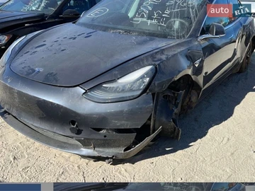Авто Tesla Model 3 2019 № 8641546