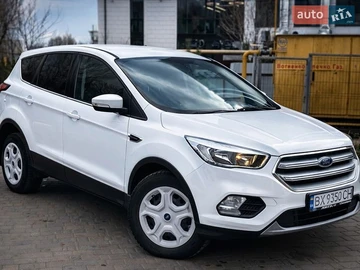 Авто Ford Kuga 2018 № 8641594