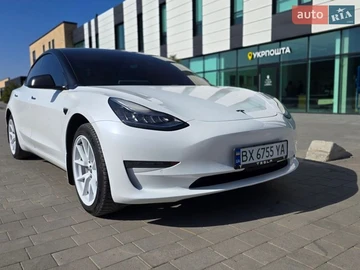 Авто Tesla Model 3 2020 № 8641596