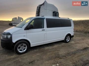 Авто Volkswagen Transporter 2014 № 8641607