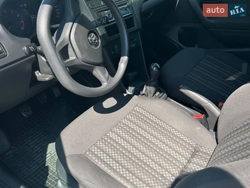 Авто Volkswagen Polo 2016 № 8641707