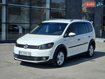 Авто Volkswagen Cross Touran 2011 № 8641730