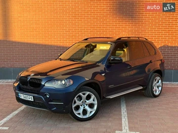 Авто BMW X5 2010 № 8641789