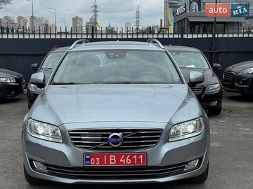 Авто Volvo V70 2015 № 8641802