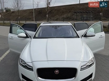 Авто Jaguar Xf 2016 № 8642002