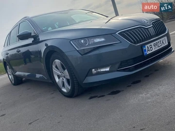 Авто Skoda Superb 2019 № 8642034