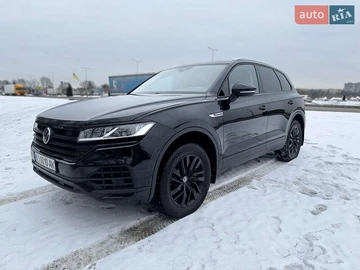 Авто Volkswagen Touareg 2020 № 8642065