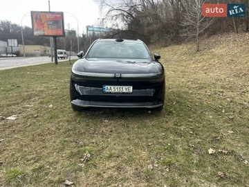 Авто  7X 2025 № 8642073