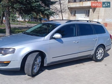 Авто Volkswagen Passat 2007 № 8642288