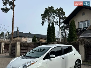 Авто Nissan Leaf 2015 № 8642314