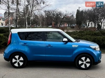 Авто KIA Soul Ev 2014 № 8642361