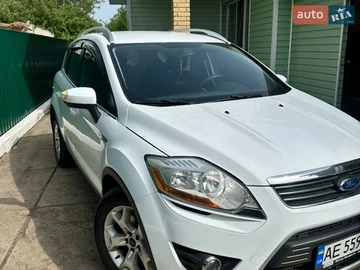 Авто Ford Kuga 2012 № 8642415