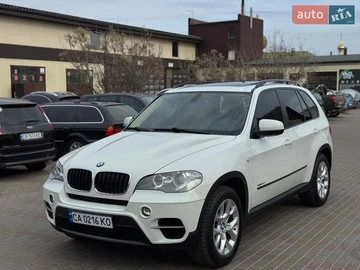 Авто BMW X5 2011 № 8642587