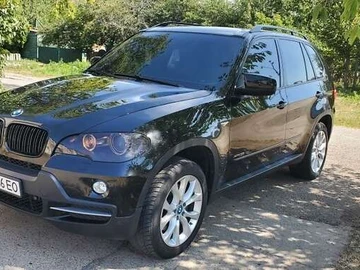 Авто BMW X5 2010 № 8642597