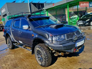 Авто Mitsubishi L 200 2009 № 8642619