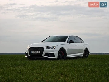 Авто Audi S4 2018 № 8642700