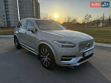Авто Volvo Xc90 2023 № 8642728