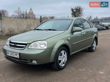 Авто Chevrolet Lacetti 2004 № 8642875