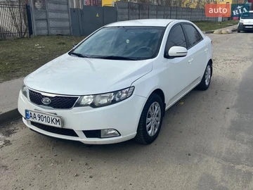 Авто KIA Cerato 2012 № 8642926