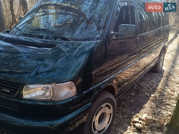 Авто Volkswagen Transporter 2002 № 8643151