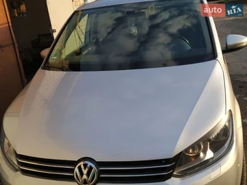 Авто Volkswagen Touran 2014 № 8643193
