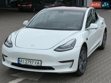 Авто Tesla Model 3 2018 № 8643213