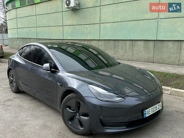 Авто Tesla Model 3 2021 № 8643241