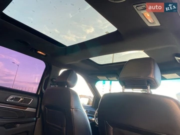 Авто Ford Explorer 2016 № 8643257